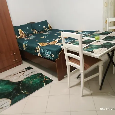 For Rent, Mali I Robit, Apartment *