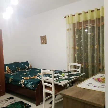 For Rent, Mali I Robit, * Golem (Tirana)